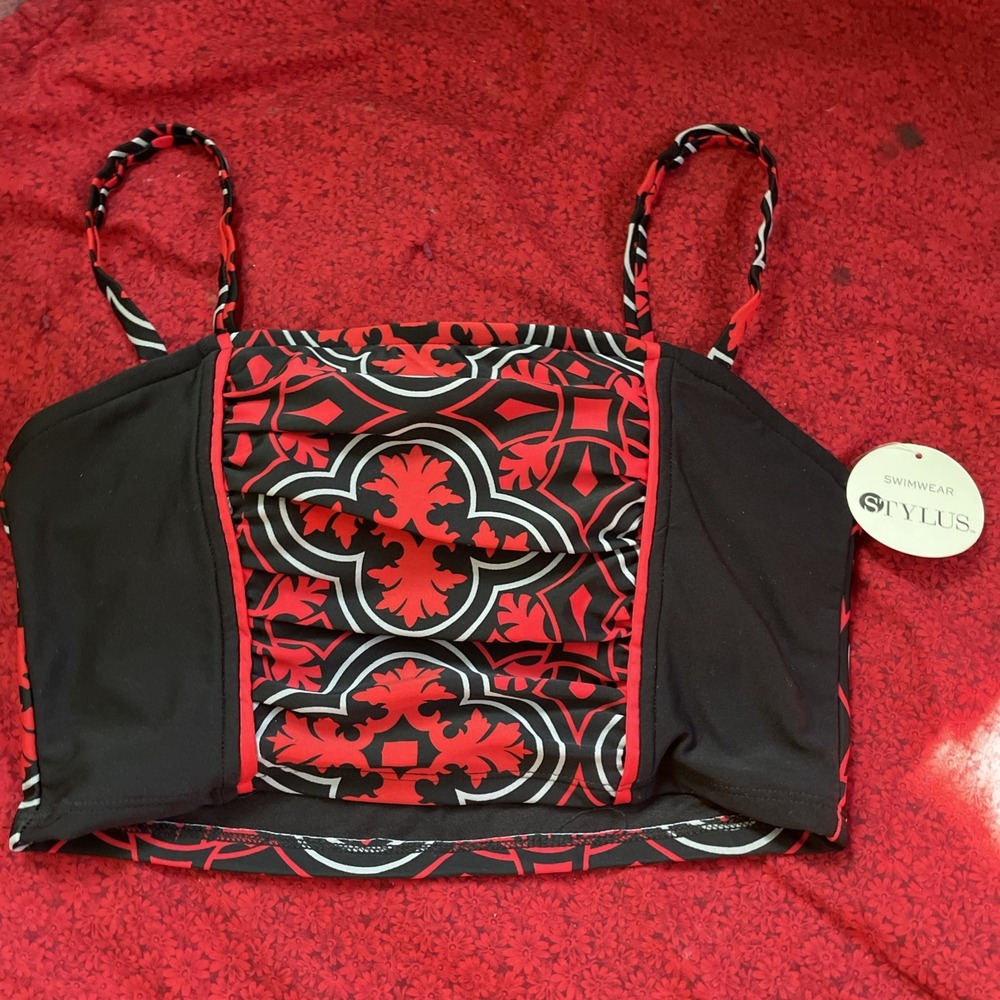NWT Stylus Red And Black Design Swim Top With Spaghetti‎ Straps Sz S